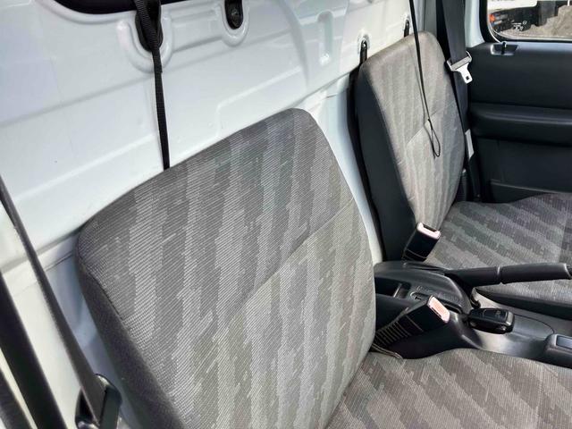 キャリイトラック KC 4WD 軽トラック MT エアコン(17枚目)
