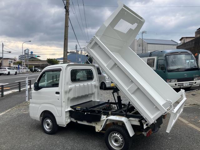 ハイゼットトラック 多目的ダンプ　４ＷＤ　ＰＴＯダンプ　５速マニュアル　ナビテレビ　エアコン　タイヤ４本新品　バッテリー新品　荷台塗装仕上げ済（7枚目）