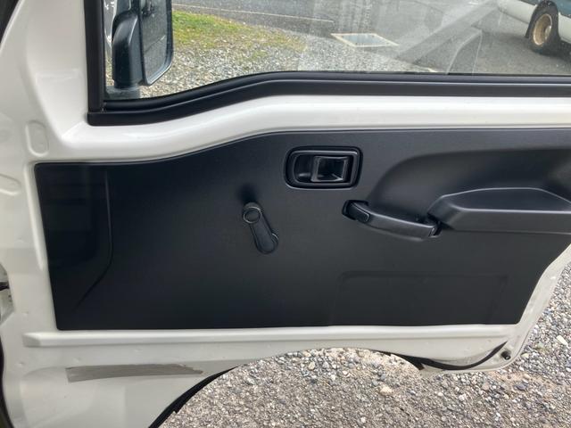 ハイゼットトラック 多目的ダンプ　４ＷＤ　ＰＴＯダンプ　５速マニュアル　ナビテレビ　エアコン　タイヤ４本新品　バッテリー新品　荷台塗装仕上げ済（39枚目）