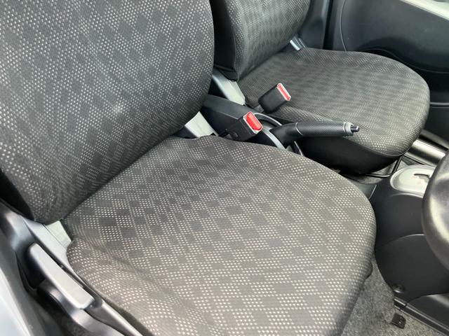 １６．０ＫＷＨ　エアコンコンプレッサー新品リコール対応済　ナビテレビ　バックカメラ　社外アルミホイール　スマートキー　シートヒーター