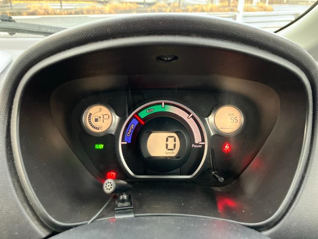 １６．０ＫＷＨ　エアコンコンプレッサー新品リコール対応済　ナビテレビ　バックカメラ　社外アルミホイール　スマートキー　シートヒーター