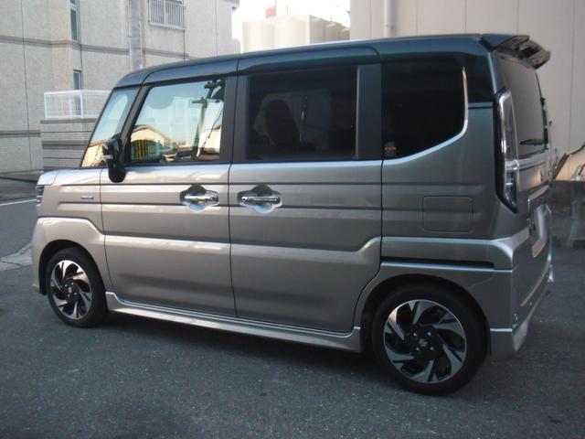 スペーシアカスタム ハイブリッドＸＳターボ　当社販売デモカー　禁煙車　黒ツートンルーフ　全方位モニター付き９インチナビ・フルセグテレビ　スズキセーフティサポート　両側電動スライドドア　アダプティブクルーズコントロール　ＬＥＤヘッドライト＆フォグ（4枚目）