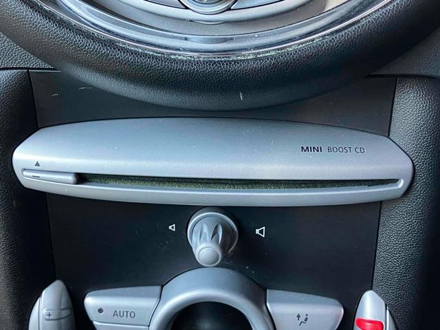 ＭＩＮＩ クーパーＳ　コンバーチブル　オープンカー　クリアランスソナー　ＡＴ　キーレスエントリー　電動格納ミラー　アルミホイール　ＣＤ　エアコン　パワーステアリング　パワーウィンドウ（7枚目）