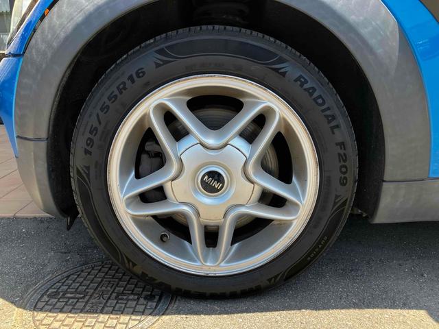 ＭＩＮＩ クーパーＳ　コンバーチブル　オープンカー　クリアランスソナー　ＡＴ　キーレスエントリー　電動格納ミラー　アルミホイール　ＣＤ　エアコン　パワーステアリング　パワーウィンドウ（20枚目）