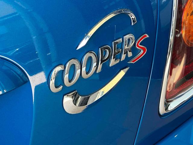 ＭＩＮＩ クーパーＳ　コンバーチブル　オープンカー　クリアランスソナー　ＡＴ　キーレスエントリー　電動格納ミラー　アルミホイール　ＣＤ　エアコン　パワーステアリング　パワーウィンドウ（23枚目）