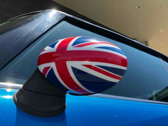 ＭＩＮＩ クーパーＳ　コンバーチブル　オープンカー　クリアランスソナー　ＡＴ　キーレスエントリー　電動格納ミラー　アルミホイール　ＣＤ　エアコン　パワーステアリング　パワーウィンドウ（27枚目）