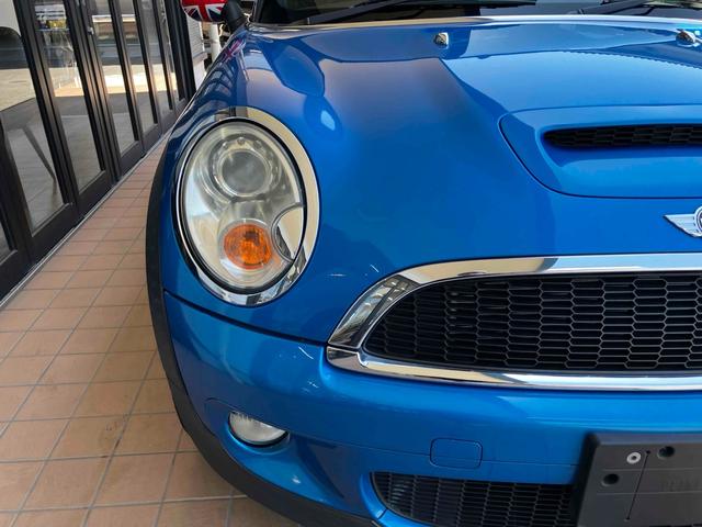ＭＩＮＩ クーパーＳ　コンバーチブル　オープンカー　クリアランスソナー　ＡＴ　キーレスエントリー　電動格納ミラー　アルミホイール　ＣＤ　エアコン　パワーステアリング　パワーウィンドウ（30枚目）