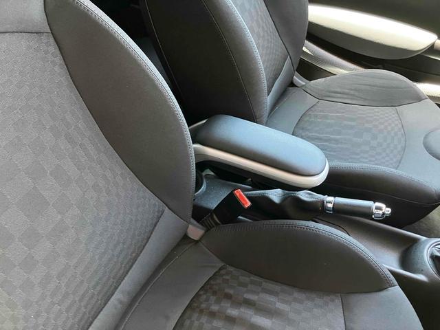 ＭＩＮＩ クーパーＳ　コンバーチブル　オープンカー　クリアランスソナー　ＡＴ　キーレスエントリー　電動格納ミラー　アルミホイール　ＣＤ　エアコン　パワーステアリング　パワーウィンドウ（44枚目）