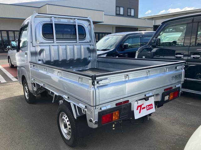 ハイゼットトラック スタンダード 4WD 三方開 MT 衝突被害軽減システム クリアランスソナー アイドリングストップ オートライト ESC エアコン パワーステアリング 運転席エアバッグ(8枚目)