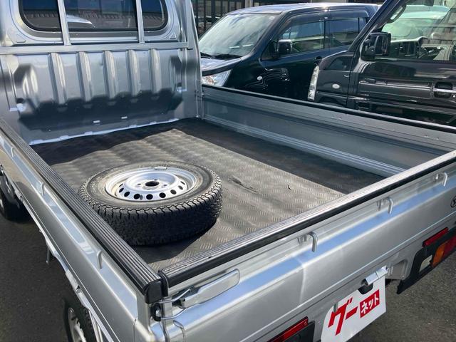 ハイゼットトラック スタンダード 4WD 三方開 MT 衝突被害軽減システム クリアランスソナー アイドリングストップ オートライト ESC エアコン パワーステアリング 運転席エアバッグ(10枚目)