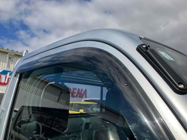 ハイゼットトラック スタンダード 4WD 三方開 MT 衝突被害軽減システム クリアランスソナー アイドリングストップ オートライト ESC エアコン パワーステアリング 運転席エアバッグ(25枚目)