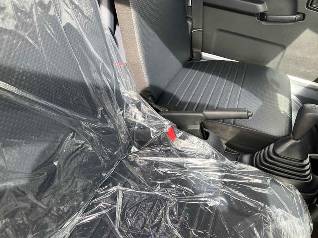 ハイゼットトラック スタンダード 4WD 三方開 MT 衝突被害軽減システム クリアランスソナー アイドリングストップ オートライト ESC エアコン パワーステアリング 運転席エアバッグ(45枚目)