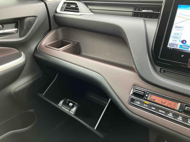 ソリオバンディット ハイブリッドＭＶ　ドライブレコーダー　ＥＴＣ　全周囲カメラ　ナビ　ＴＶ　クリアランスソナー　オートクルーズコントロール　レーンアシスト　衝突被害軽減システム　両側電動スライドドア　オートライト　ＬＥＤヘッドランプ（40枚目）