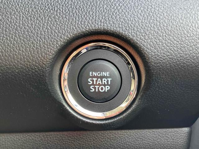 スイフトスポーツ ベースグレード オートクルーズコントロール レーンアシスト 衝突被害軽減システム アルミホイール オートライト LEDヘッドランプ スマートキー 電動格納ミラー シートヒーター MT 盗難防止システム 衝突安全ボディ(6枚目)