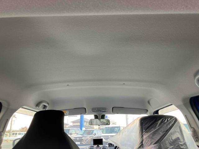 スイフトスポーツ ベースグレード オートクルーズコントロール レーンアシスト 衝突被害軽減システム アルミホイール オートライト LEDヘッドランプ スマートキー 電動格納ミラー シートヒーター MT 盗難防止システム 衝突安全ボディ(25枚目)