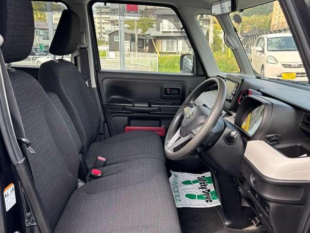 スペーシア ハイブリッドＧ　衝突被害軽減ブレーキ非装着車　Ｂｌｕｅｔｏｏｔｈ音楽　Ｓキー　デュアルスライドドア　フルセグ地デジ　ナビＴＶ　電格ドアミラー　ＥＴＣ車載器　ＡＵＴＯライト　コーナーソナー　カーテンエアバッグ　イモビ　Ｗエアバック　横滑り防止装置付（22枚目）