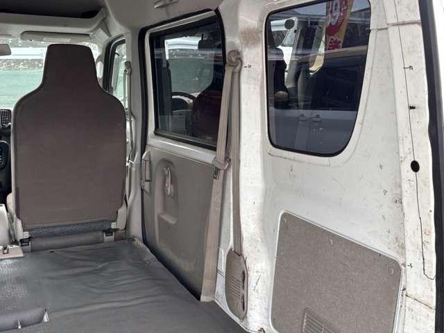 ＮＶ１００クリッパーバン ＤＸ　ＧＬエマージェンシーブレーキパッケージ　衝突被害軽減ブレーキ　横滑り防止機能　パワーウインドウ　４ＷＤ（57枚目）