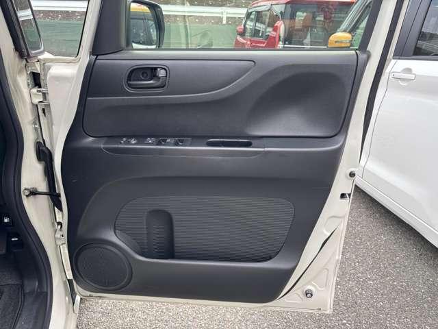 N-BOX G・Lパッケージ フルセグナビCDDVDラジオバックカメラ両側電動スライドドア左側電動オートエアコンプッシュスタートスマートキー(42枚目)