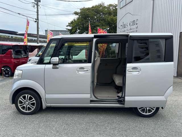 Ｎ－ＢＯＸ Ｇ・Ｌパッケージ　ＣＤデッキＥＴＣ　両側スライドドア左側電動　アイドリングストッププッシュスタートスマートキー（23枚目）