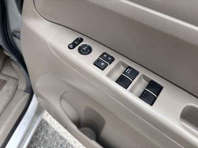 Ｎ－ＢＯＸ Ｇ・Ｌパッケージ　ＣＤデッキＥＴＣ　両側スライドドア左側電動　アイドリングストッププッシュスタートスマートキー（40枚目）