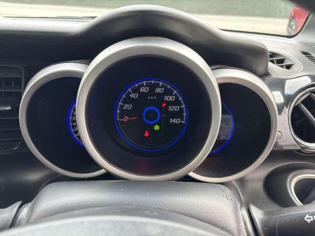 Ｎ－ＢＯＸカスタム Ｇ・Ｌパッケージ　ＣＤデッキ　両側スライドドア左側電動　アイドリングストッププッシュスタートスマートキー　ドライブレコーダー　ルーフ色アセ有（33枚目）