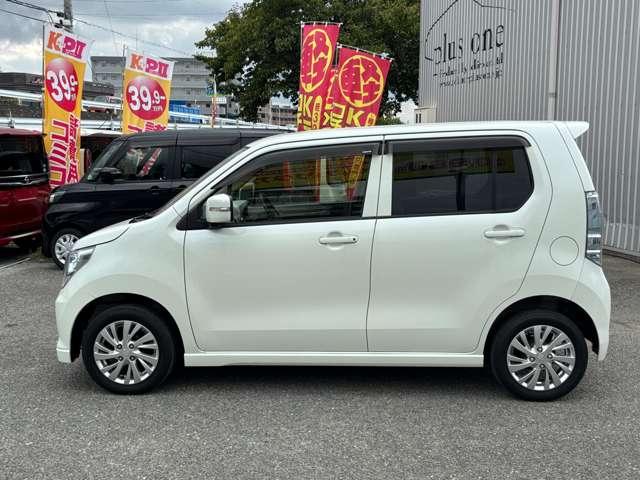 ワゴンR FZ CDデッキ ETC 衝突被害軽減ブレーキ 横滑り防止機能 アイドリングストップ シートヒーター プッシュスタート スマートキー(9枚目)