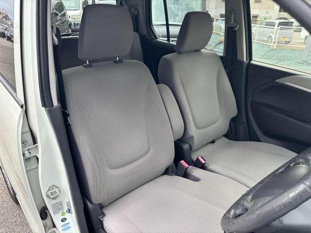 ワゴンR FZ CDデッキ ETC 衝突被害軽減ブレーキ 横滑り防止機能 アイドリングストップ シートヒーター プッシュスタート スマートキー(27枚目)