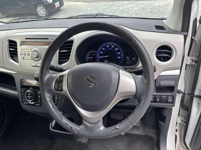 ワゴンR FZ CDデッキ ETC 衝突被害軽減ブレーキ 横滑り防止機能 アイドリングストップ シートヒーター プッシュスタート スマートキー(30枚目)