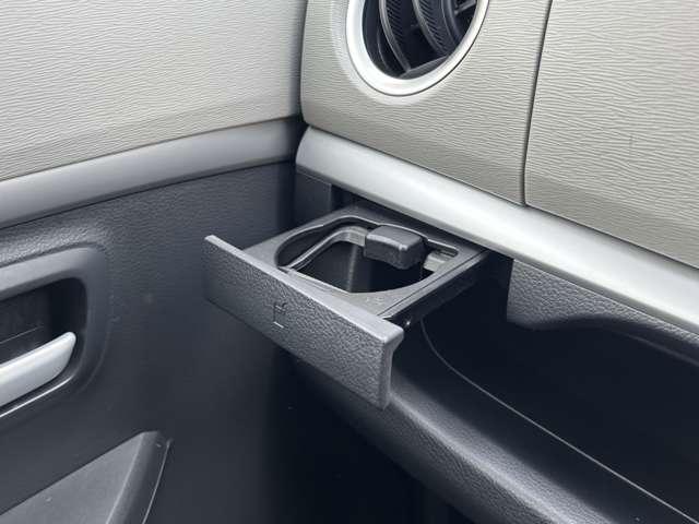 ワゴンR FZ CDデッキ ETC 衝突被害軽減ブレーキ 横滑り防止機能 アイドリングストップ シートヒーター プッシュスタート スマートキー(60枚目)