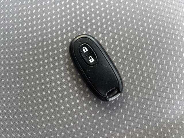 ワゴンR FZ CDデッキ ETC 衝突被害軽減ブレーキ 横滑り防止機能 アイドリングストップ シートヒーター プッシュスタート スマートキー(71枚目)