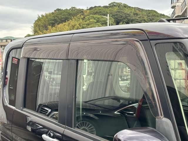 タント カスタムＸ　トップエディションＳＡＩＩ　フルセグナビＣＤＤＶＤラジオＢｌｕｅｔｏｏｔｈバックカメラアラウンドビューモニターアイドリングストップオートエアコン衝突被害軽減ブレーキ横滑り防止機能プッシュスタートスマートキー（21枚目）