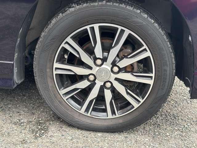 タント カスタムＸ　トップエディションＳＡＩＩ　フルセグナビＣＤＤＶＤラジオＢｌｕｅｔｏｏｔｈバックカメラアラウンドビューモニターアイドリングストップオートエアコン衝突被害軽減ブレーキ横滑り防止機能プッシュスタートスマートキー（23枚目）