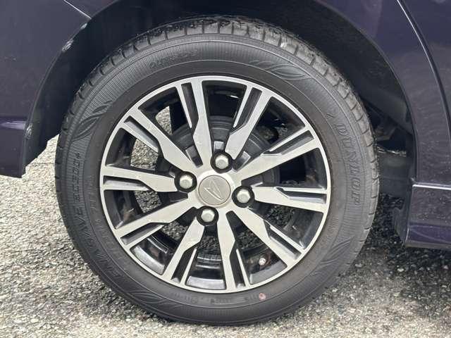 タント カスタムＸ　トップエディションＳＡＩＩ　フルセグナビＣＤＤＶＤラジオＢｌｕｅｔｏｏｔｈバックカメラアラウンドビューモニターアイドリングストップオートエアコン衝突被害軽減ブレーキ横滑り防止機能プッシュスタートスマートキー（24枚目）