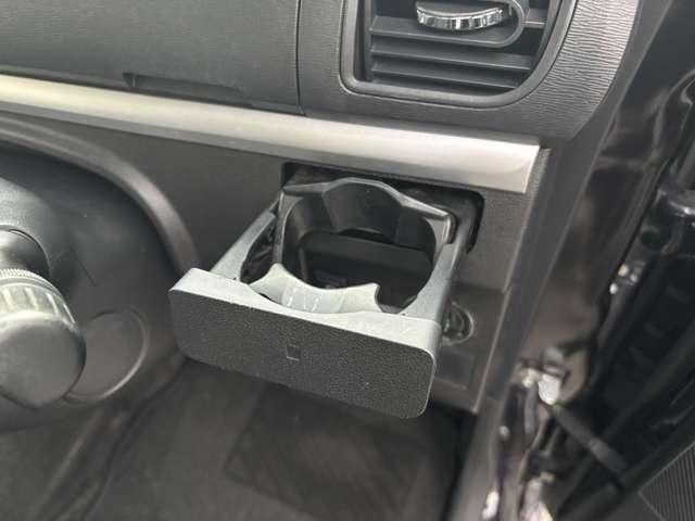 タント カスタムＸ　トップエディションＳＡＩＩ　フルセグナビＣＤＤＶＤラジオＢｌｕｅｔｏｏｔｈバックカメラアラウンドビューモニターアイドリングストップオートエアコン衝突被害軽減ブレーキ横滑り防止機能プッシュスタートスマートキー（58枚目）