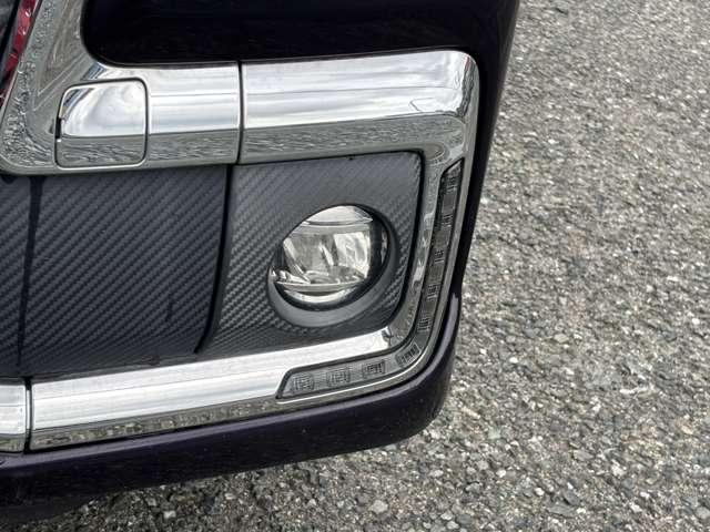 タント カスタムＸ　トップエディションＳＡＩＩ　フルセグナビＣＤＤＶＤラジオＢｌｕｅｔｏｏｔｈバックカメラアラウンドビューモニターアイドリングストップオートエアコン衝突被害軽減ブレーキ横滑り防止機能プッシュスタートスマートキー（70枚目）