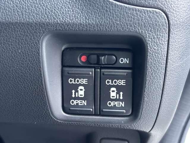 N-BOX G SSパッケージ フルセグナビ CD DVD ラジオ Bluetooth バックカメラ 両側電動スライドドア 横滑り防止機能 アイドリングストップ プッシュスタート  スマートキー オートエアコン(39枚目)