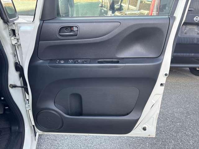 N-BOX G SSパッケージ フルセグナビ CD DVD ラジオ Bluetooth バックカメラ 両側電動スライドドア 横滑り防止機能 アイドリングストップ プッシュスタート  スマートキー オートエアコン(44枚目)