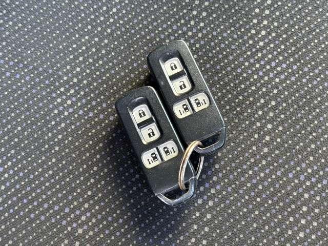 N-BOX G SSパッケージ フルセグナビ CD DVD ラジオ Bluetooth バックカメラ 両側電動スライドドア 横滑り防止機能 アイドリングストップ プッシュスタート  スマートキー オートエアコン(59枚目)