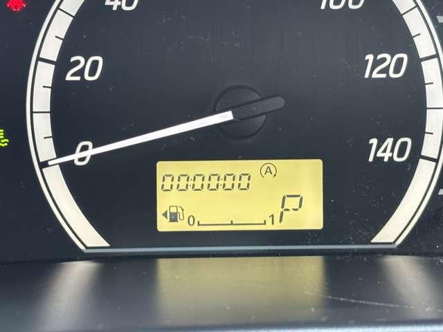 ９．９万円〜４９．９万円のお車が１００台展示！！