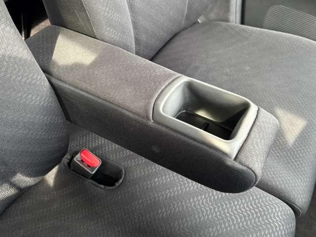 Ｎ－ＢＯＸカスタム Ｇ　ＳＳパッケージ　フルセグナビＣＤＤＶＤラジオＢｌｕｅｔｏｏｔｈ　バックカメラ　アイドリングストップ　両側電動スライドドア横滑り防止機能　オートエアコン　プッシュスタート　スマートキー（32枚目）