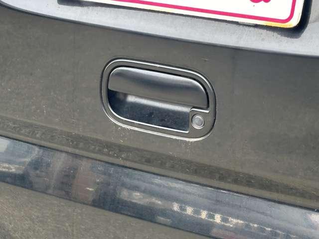 N-BOX G SSパッケージ CDデッキ 両側電動スライドドア 横滑り防止機能 オートエアコン プッシュスタート スマートキー(24枚目)