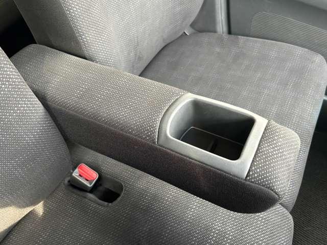 N-BOX G SSパッケージ CDデッキ 両側電動スライドドア 横滑り防止機能 オートエアコン プッシュスタート スマートキー(30枚目)