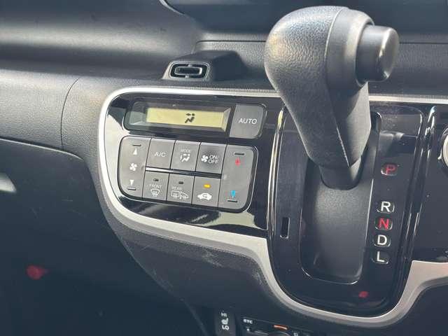 N-BOX G SSパッケージ CDデッキ 両側電動スライドドア 横滑り防止機能 オートエアコン プッシュスタート スマートキー(53枚目)