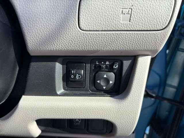 デイズ Ｓ　アイドリングストップ　キーレス　ヘッドライトレベライザー（35枚目）