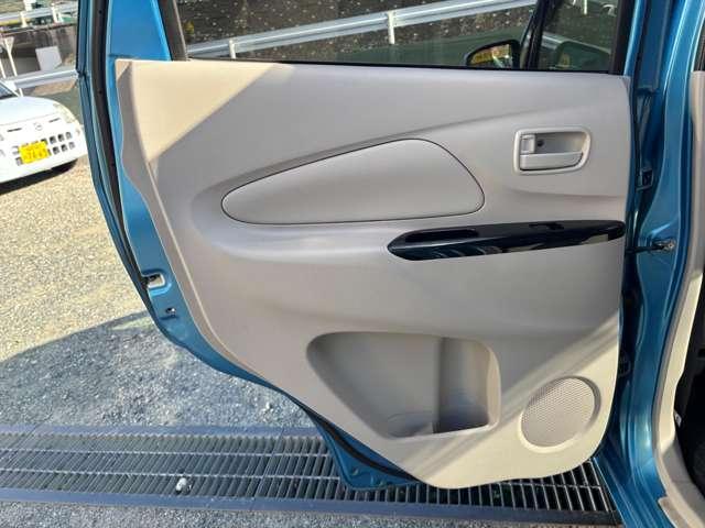 デイズ Ｓ　アイドリングストップ　キーレス　ヘッドライトレベライザー（40枚目）