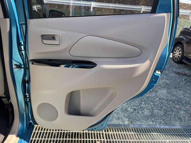 デイズ Ｓ　アイドリングストップ　キーレス　ヘッドライトレベライザー（41枚目）