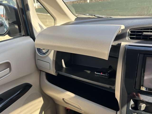 デイズ Ｓ　アイドリングストップ　キーレス　ヘッドライトレベライザー（48枚目）