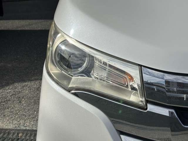 デイズ ハイウェイスター　Ｇ　フルセグナビ　ＣＤ　ＤＶＤ　ラジオ　Ｂｌｕｅｔｏｏｔｈ　バックカメラ　アラウンドビューモニター　アイドリングストップ　ＥＴＣ　オートエアコン　プッシュスタート　スマートキー（12枚目）