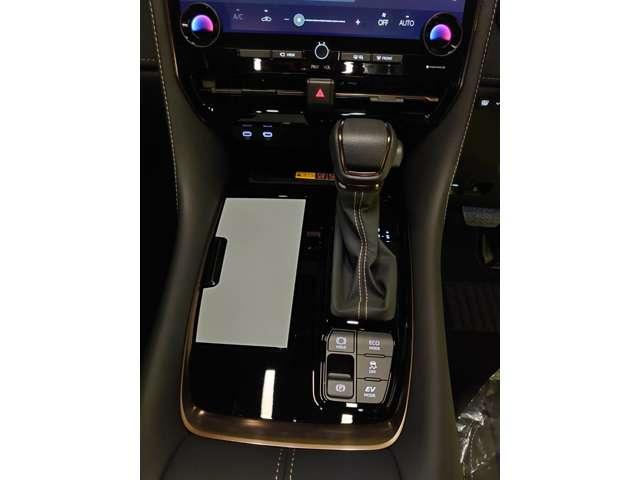 アルファードハイブリッド Ｚ　未使用車　今月限定　メモリーナビ　Ｂｌｕｅｔｏｏｔｈ　バックカメラ　両側電動スライドドア　レーンアシスト　衝突被害軽減ブレーキ　レーダークルーズコントロール　電動バックドア（35枚目）