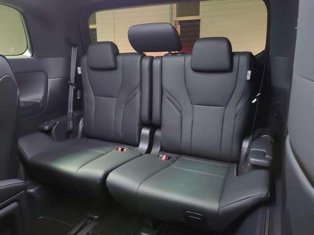 アルファードハイブリッド Ｚ　未使用車　今月限定　メモリーナビ　Ｂｌｕｅｔｏｏｔｈ　バックカメラ　両側電動スライドドア　レーンアシスト　衝突被害軽減ブレーキ　レーダークルーズコントロール　電動バックドア（44枚目）